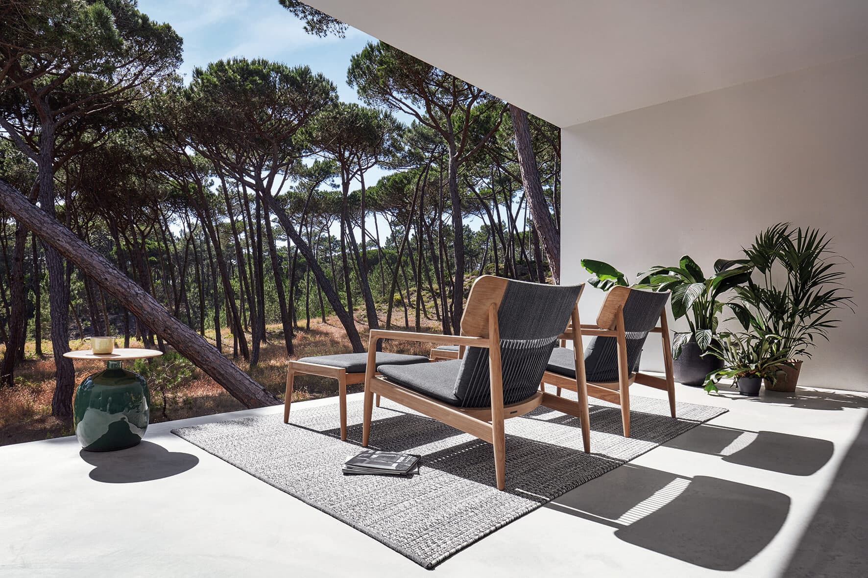 Archi Lounge Chair